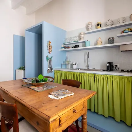 Sunrise House Lejlighed Monopoli