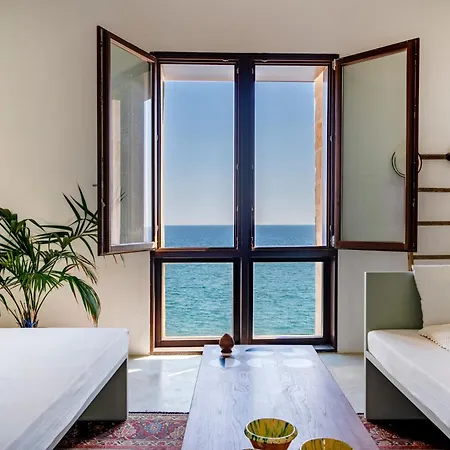 Sunrise House Monopoli